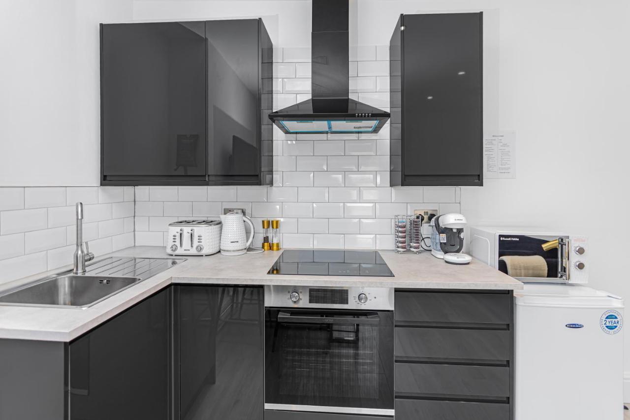 Modern 3 And 2 Bedroom Apartment In Maida Vale Londra Dış mekan fotoğraf